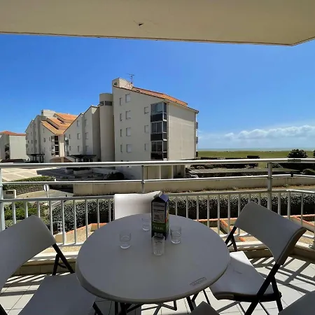 Appartement 3 Pieces Avec Balcon, Piscine Et Parking A Proximite De La - 6 Couchages - Fr-1-224c-188 *