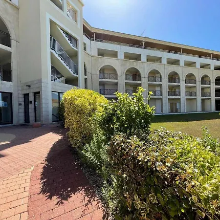 Apartment 3 Pieces Avec Balcon, Piscine Et Parking A Proximite De La - 6 Couchages - Fr-1-224c-188